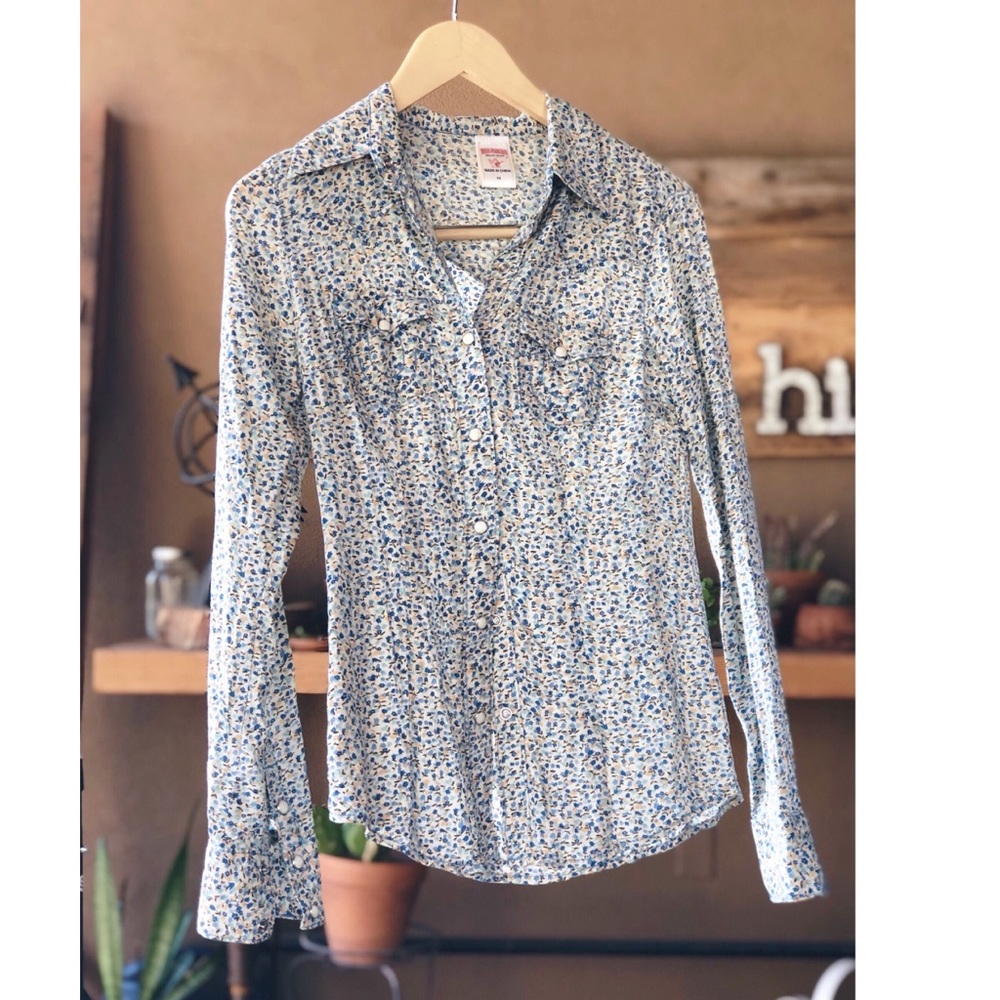 True Religion / Pearl Snap long sleeve button down